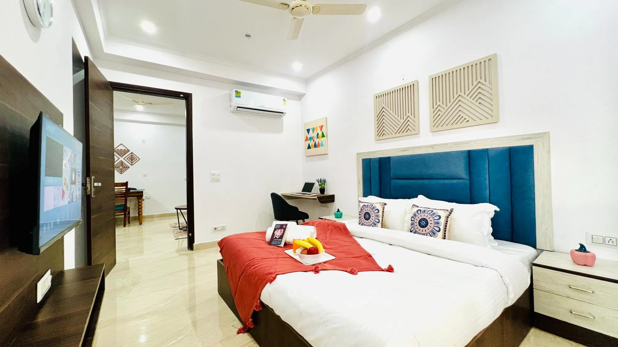 One Bedroom Apartment at Olive Golf Course Road